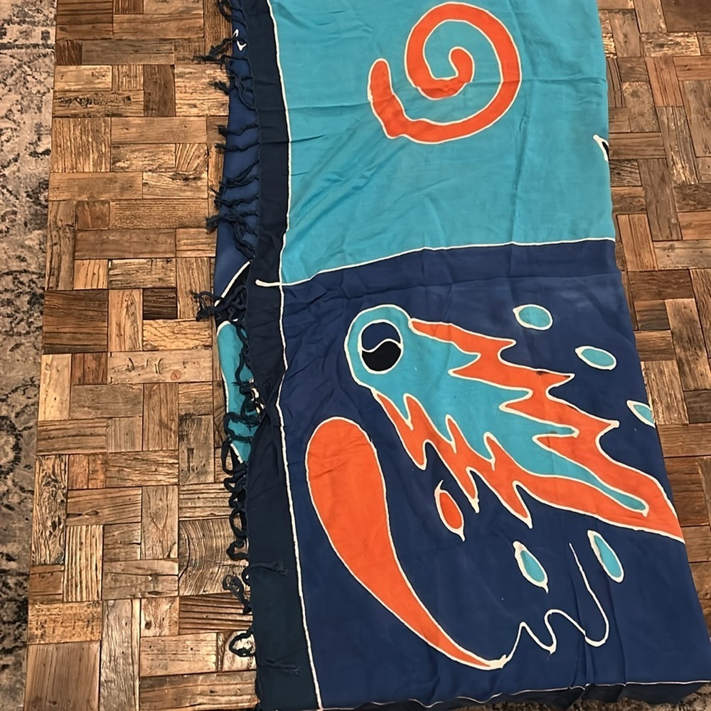 Coconut Pier Beach Sarong Hand Made in Indonesia NWT